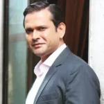 17 Sameer Dharmadhikari