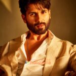 4 Shahid Kapoor