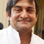 9 Mahesh Manjrekar