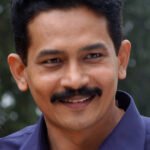 25 Atul Kulkarni