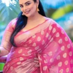 7 Shweta Menon